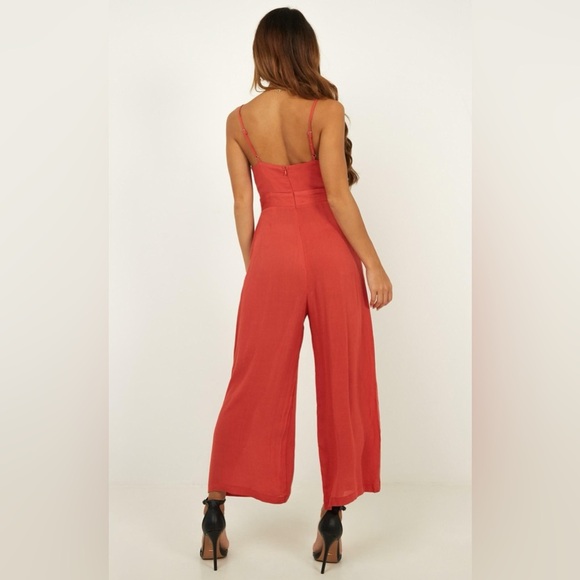 SHOWPO - RENEWED JUMPSUIT IN RUST LINEN LOOK - Picture 2 of 9